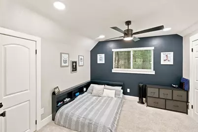 2321 Chestnut Oak Place, The Woodlands, TX 77380 - Photo 32