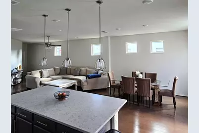 3234 Longleaf Meadows Drive, Houston, TX 77063 - Photo 10