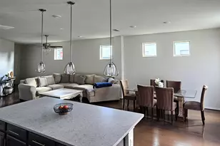3234 Longleaf Meadows Dr, Houston, TX 77063 - Photo 10