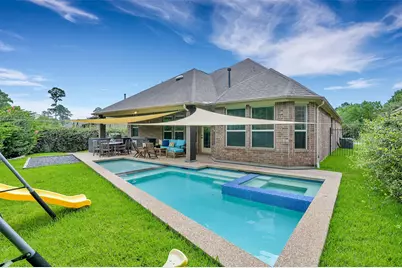 98 Lindenberry Circle, The Woodlands, TX 77389 - Photo 4