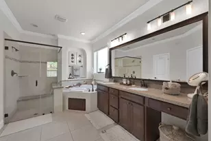 98 Lindenberry Cir, The Woodlands, TX 77389 - Photo 20