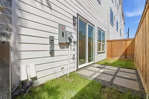2111 Nantucket Dr, Houston, TX 77057 - Photo 36