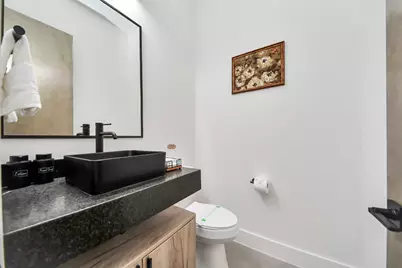 2211 Staples Street, Houston, TX 77026 - Photo 18