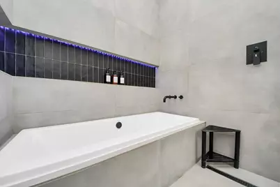 2211 Staples Street, Houston, TX 77026 - Photo 24