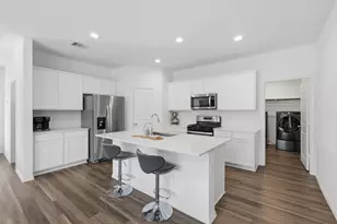 12219 Azur Spgs Ct, Conroe, TX 77304 - Photo 6