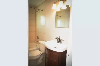 1407 Carroll Oliver Way #10, Houston, TX 77020 - Photo 8