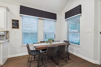 10910 Sarah Bluff Lane, Cypress, TX 77433 - Photo 6