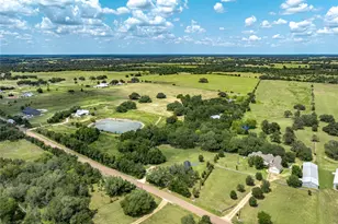 8390 Schuster Rd, Ledbetter, TX 78946 - Photo 22