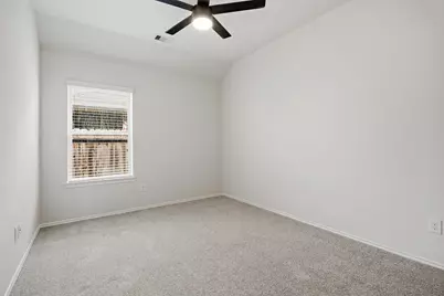516 Fieldhaven Court, La Marque, TX 77568 - Photo 12