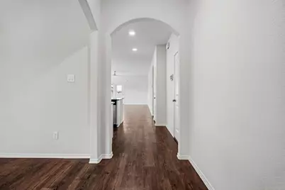 516 Fieldhaven Court, La Marque, TX 77568 - Photo 2
