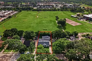 9710 Bob White Dr, Houston, TX 77096 - Photo 2