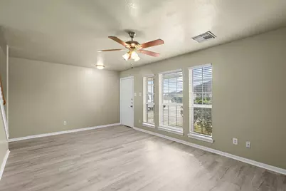 105 Green Isle Ave Avenue #120, Dickinson, TX 77539 - Photo 4
