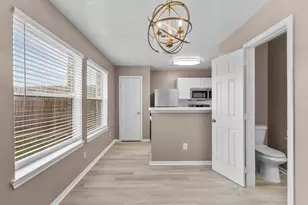 120 Green Isle Ave Ave, Dickinson, TX 77539 - Photo 6