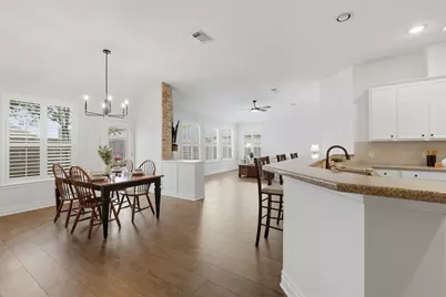 11403 Starlight Bay Street, Pearland, TX 77584 - Photo 10