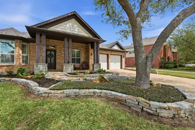 11403 Starlight Bay Street, Pearland, TX 77584 - Photo 2