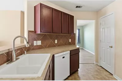 2839 Iris Valley Way, Houston, TX 77038 - Photo 6