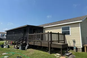2918 N Fairway Dr, Angleton, TX 77515 - Photo 12