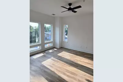1206 Schweikhardt Street #C, Houston, TX 77020 - Photo 6