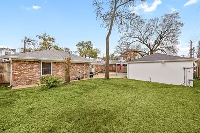 4114 Tartan Lane, Houston, TX 77025 - Photo 24