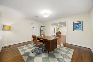 4114 Tartan Ln, Houston, TX 77025 - Photo 8