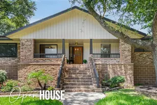 321 Empress Ln, League City, TX 77573 - Photo 1