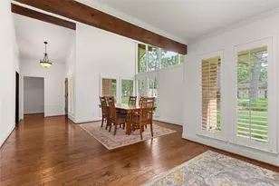 2011 River Falls Dr, Houston, TX 77339 - Photo 8
