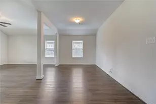 12326 Sabine Point Dr, Humble, TX 77346 - Photo 10