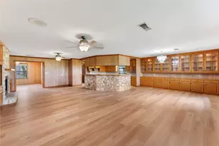 1518 Co Rd 307, El Campo, TX 77437 - Photo 4