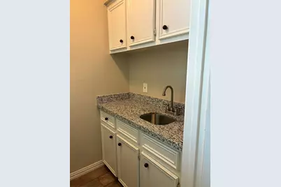 4922 Rainwater Drive, Pasadena, TX 77505 - Photo 4
