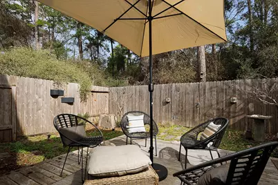 110 N Valley Oaks Circle, The Woodlands, TX 77382 - Photo 24