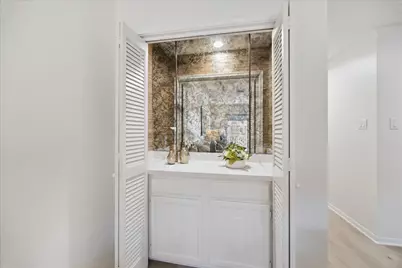 2515 Bering Drive #11, Houston, TX 77057 - Photo 10