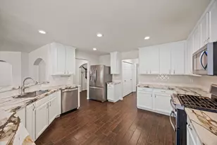 3806 Parry Field Ct, Pearland, TX 77584 - Photo 18
