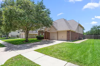 3806 Parry Field Court, Pearland, TX 77584 - Photo 2
