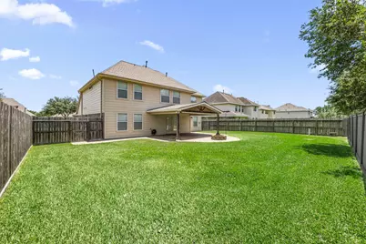 3806 Parry Field Court, Pearland, TX 77584 - Photo 46