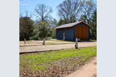453 N Washington Street, Round Top, TX 78954 - Photo 10