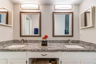 3155 Hazel Park Drive, Houston, TX 77082 - Photo 32