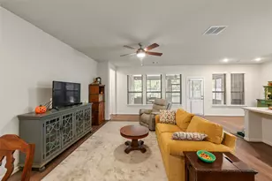 214 N Wild Petunia Trl, Montgomery, TX 77316 - Photo 8
