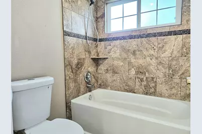 4231 Southchase Lane, Houston, TX 77014 - Photo 20