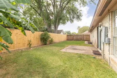 9211 Benning Drive, Houston, TX 77031 - Photo 4