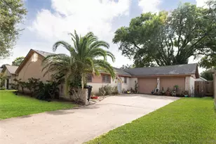 9211 Benning Dr, Houston, TX 77031 - Photo 1