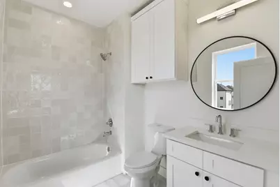 7710 Earl Rudder Way, Houston, TX 77055 - Photo 32