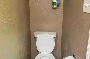 2414 Loch Lomond St, Highlands, TX 77562 - Photo 24