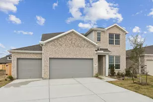 1009 S Oakhurst Dr, Dayton, TX 77535 - Photo 2