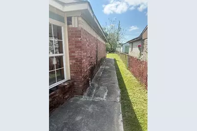 17018 Woodacre Drive, Houston, TX 77049 - Photo 2