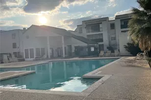 2824 S Bartell Dr, Houston, TX 77054 - Photo 2