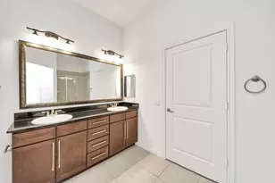 6363 San Felipe St, Houston, TX 77057 - Photo 24