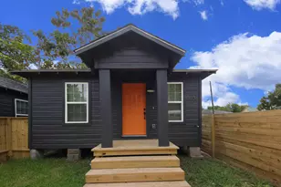 1206 E 33rd St, Houston, TX 77022 - Photo 8