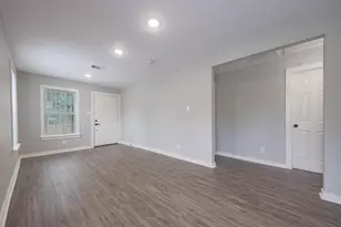 1206 E 33rd St, Houston, TX 77022 - Photo 12