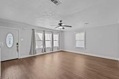 2406 Oaklawn Drive, La Marque, TX 77568 - Photo 20