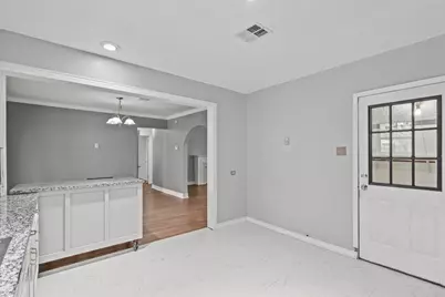 2406 Oaklawn Drive, La Marque, TX 77568 - Photo 10